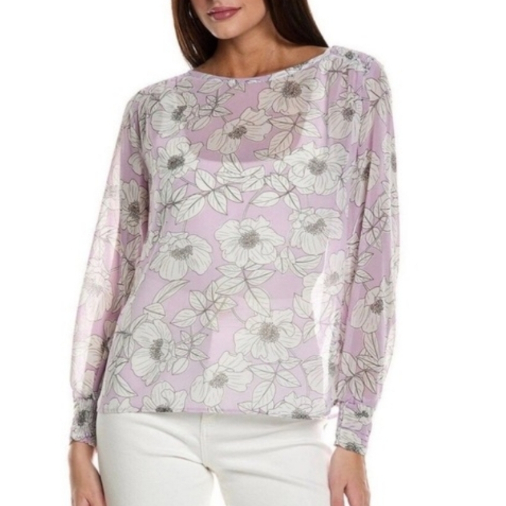NWOT CAbi Lavender Floral Blouse Sz M